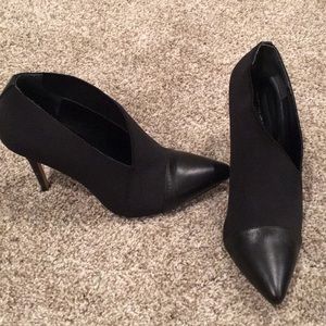 Black Steven Madden Pumps